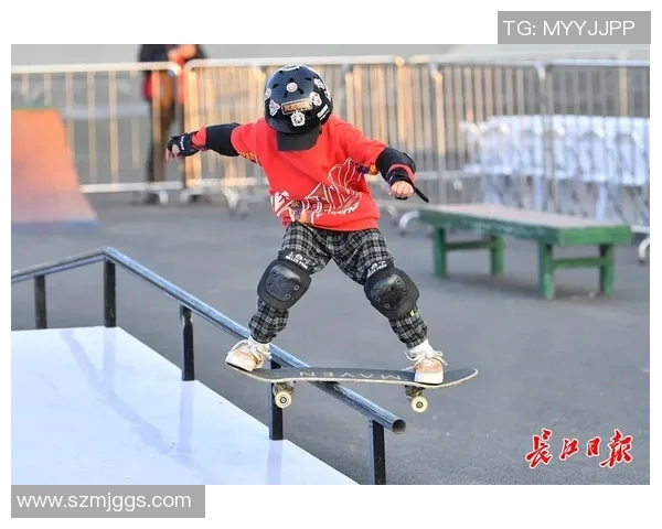 武汉滑板队的盯防战术解析与实战应用探讨